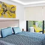 Estudio En La Quinta Con Excelentes Vistas