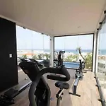 Estudio En La Quinta Con Excelentes Vistas