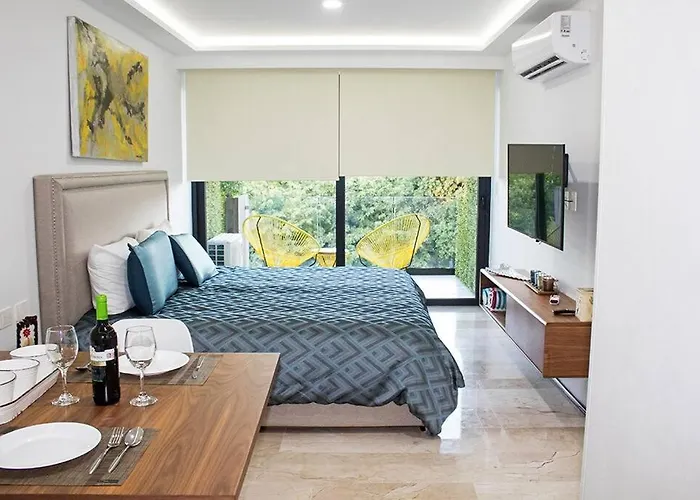 Estudio En La Quinta Con Excelentes Vistas